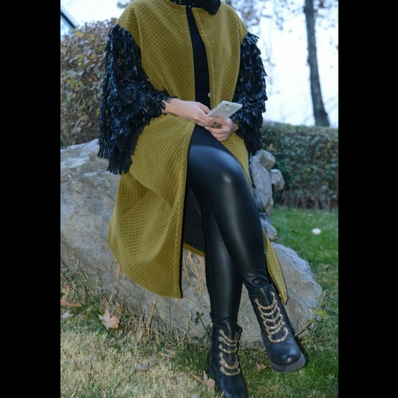 Coat - Picture 2 of 2